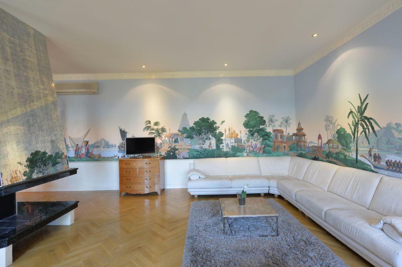 Panoramic Loft
