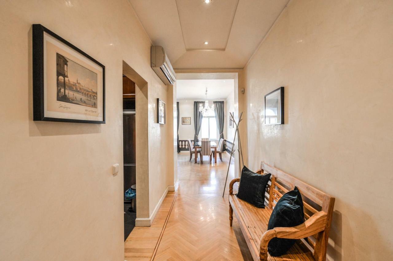 Panoramic Loft Apartment *