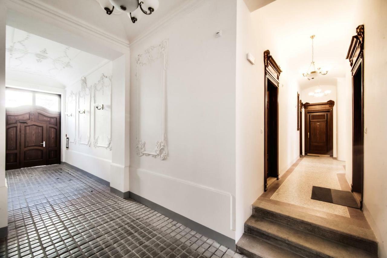 Trendy Local Apartment Prague