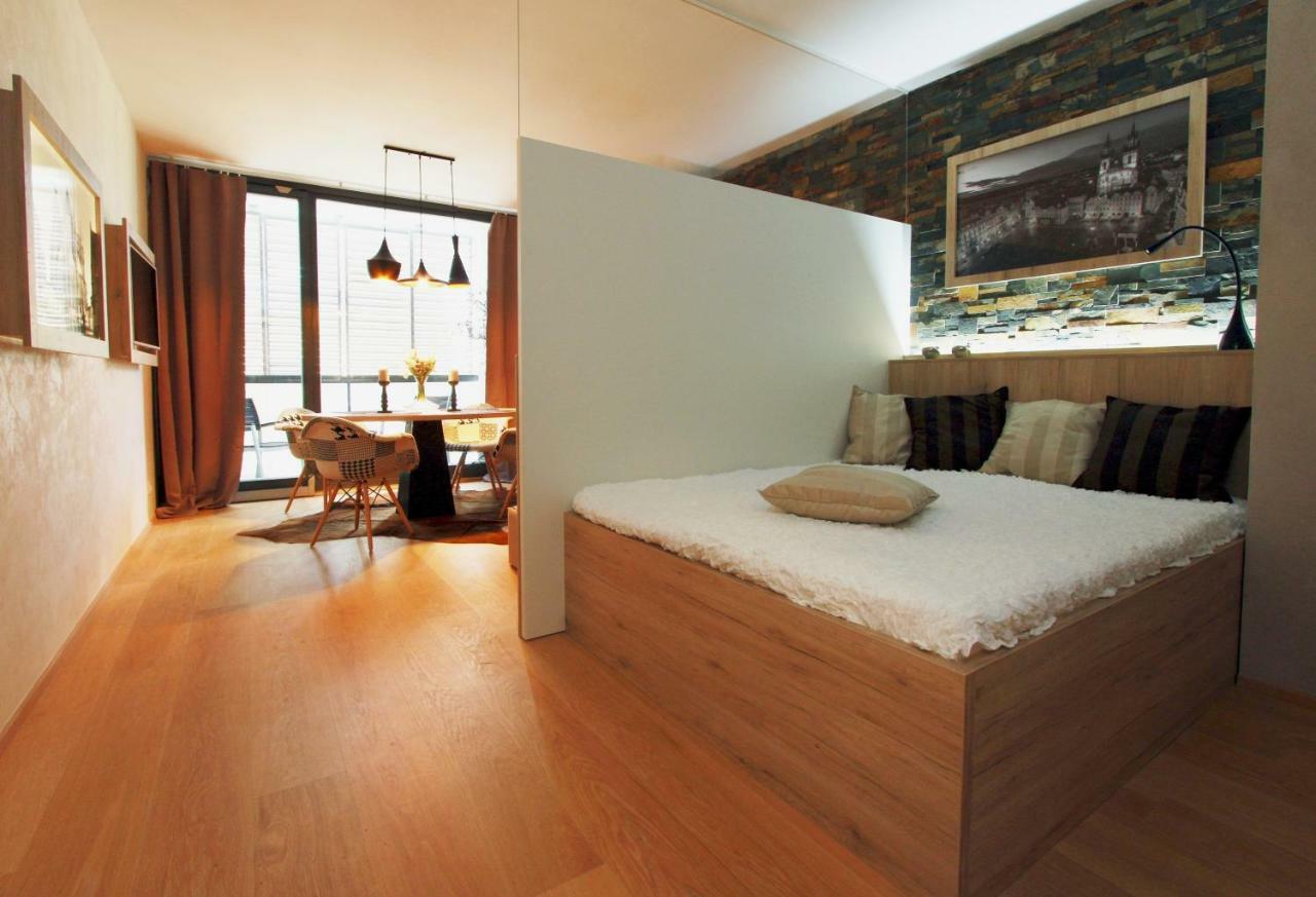 Apartment Brunetti Design *