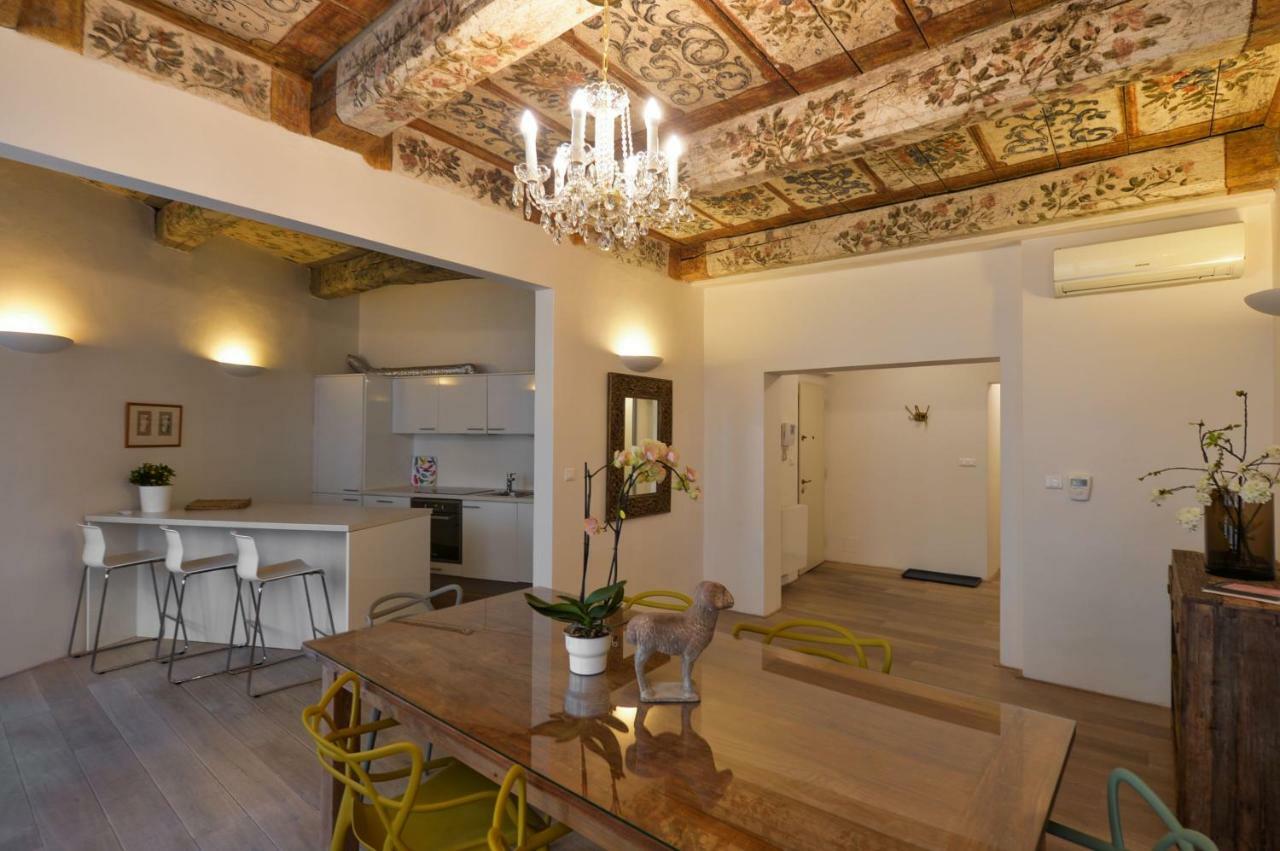 Apartment 18th Century Baroque *