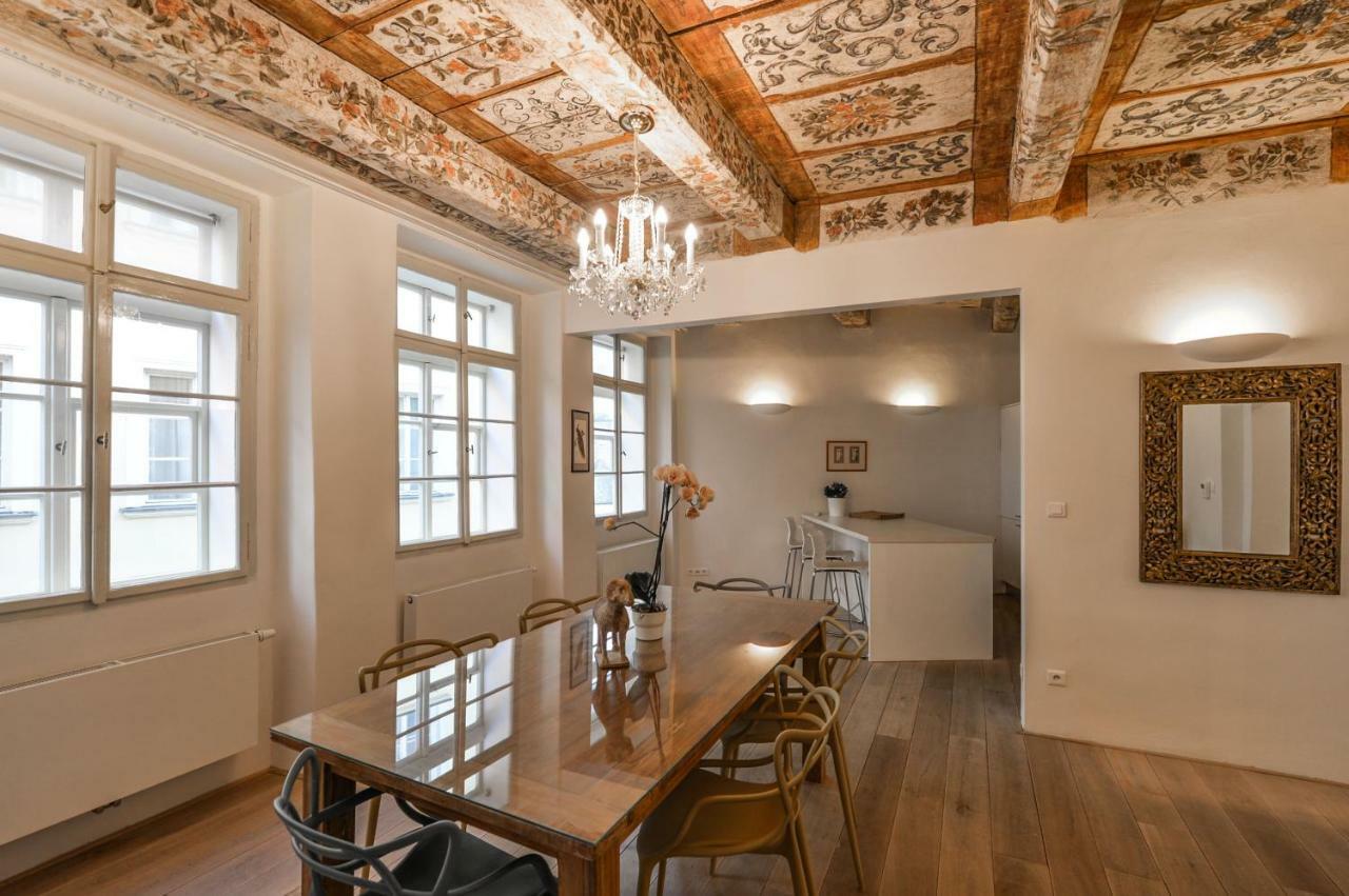 18th Century Baroque Appartement Prague