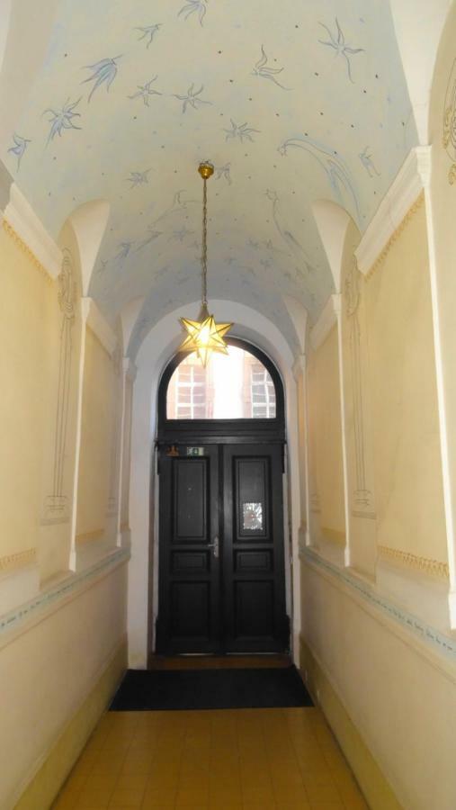 Apartment Four Seasons Platnerska Prague