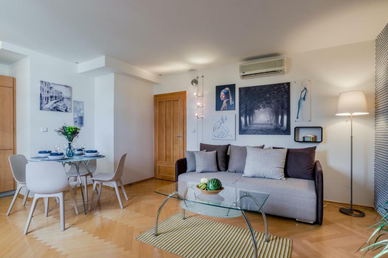 1 Sunny With Terrace By Michal&friends Appartement Prague