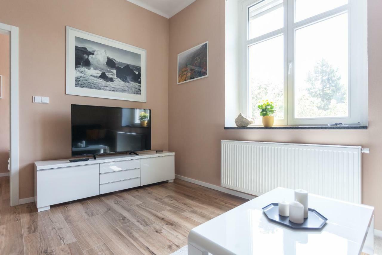Eliska Apartment *