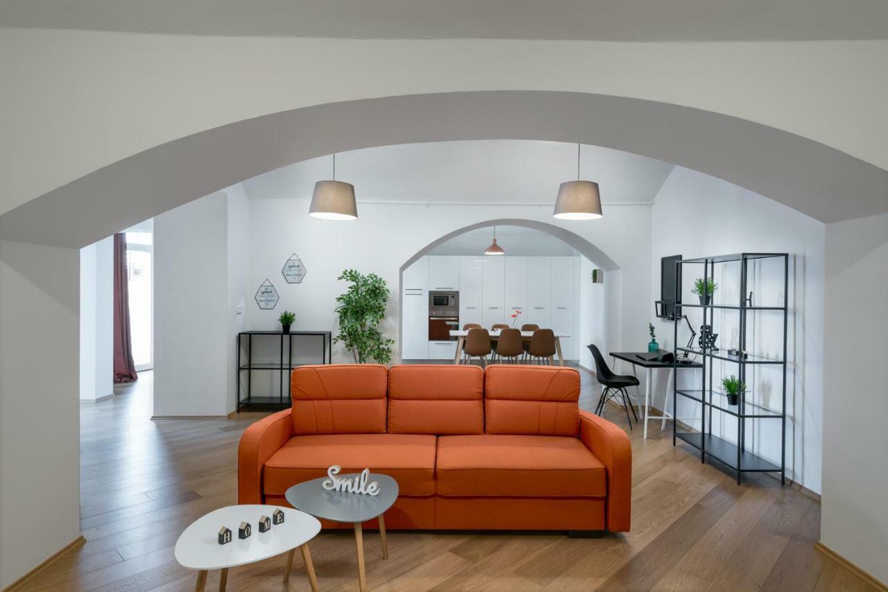 Rehorova Apartment Prague