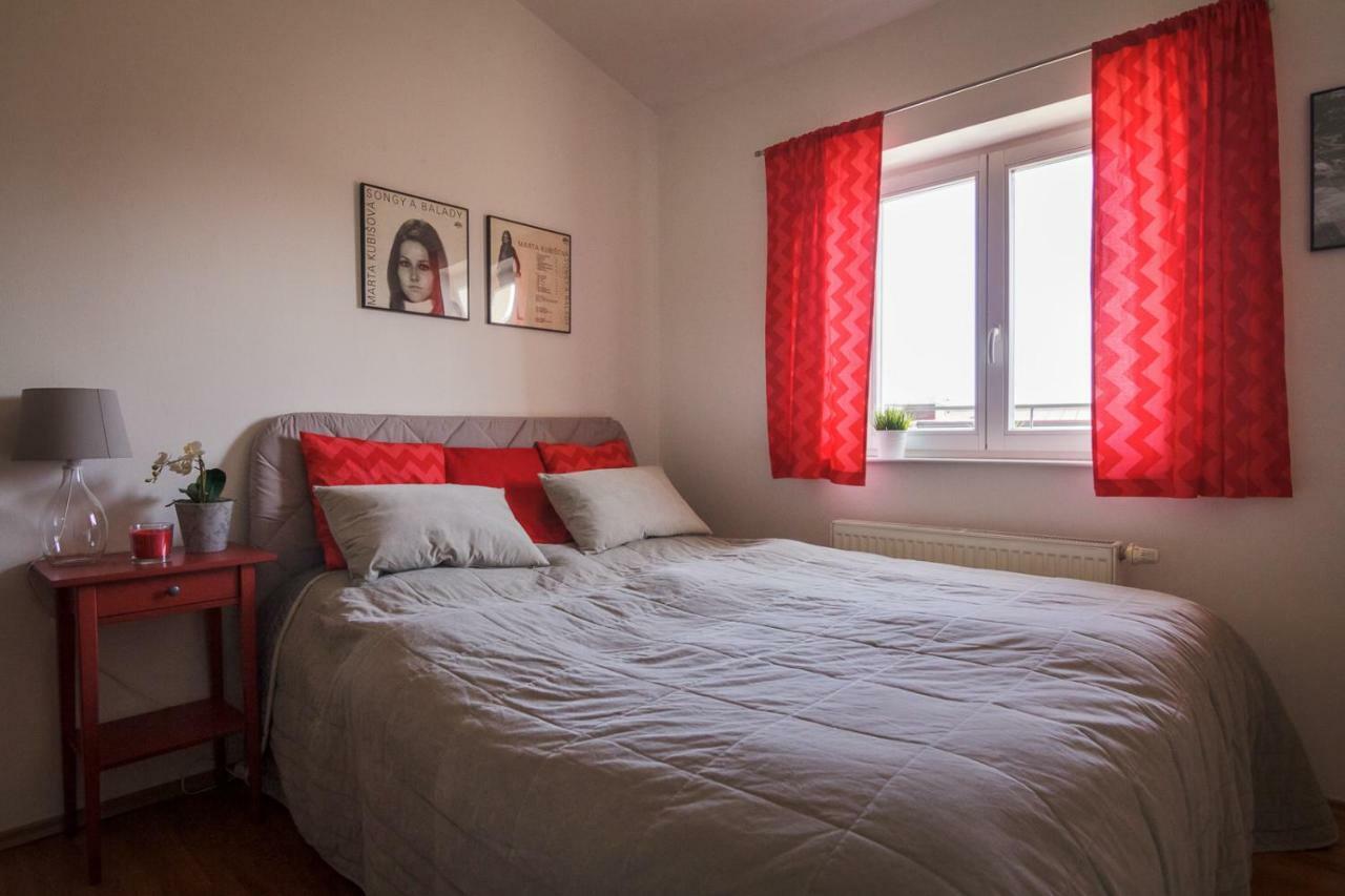 Apartment Vinyls & Espresso Prague