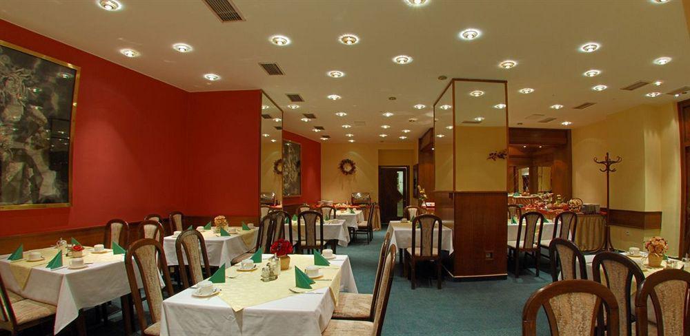 Harmony 3* Prague