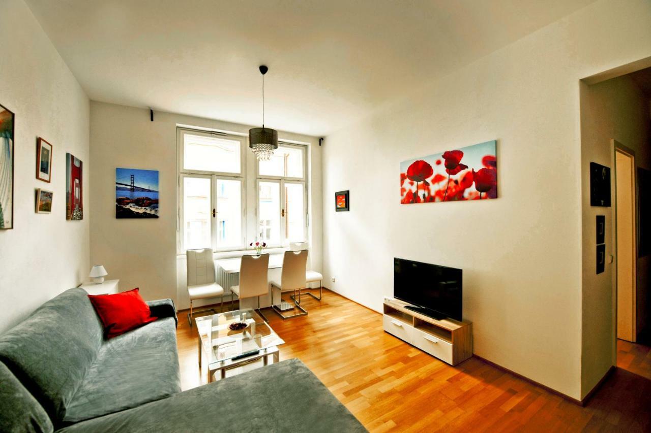 Daire Center Of - Comfortable Home-like Prag