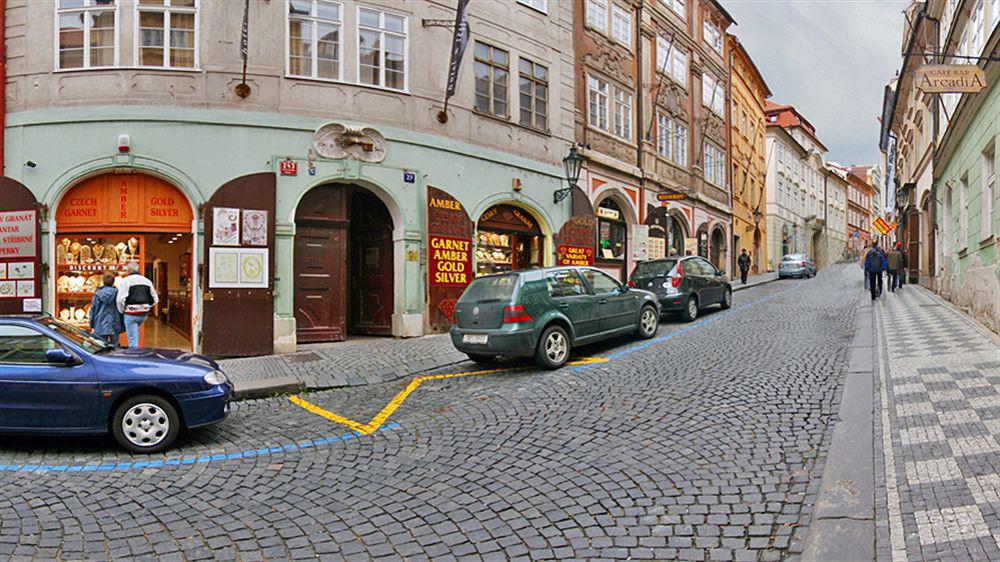 Hotel The Golden Wheel Prague