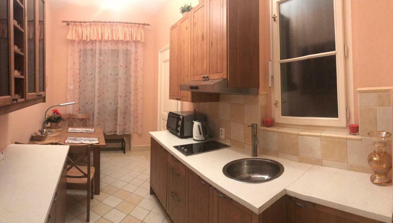 Apartment Near The Charles Bridge Prague