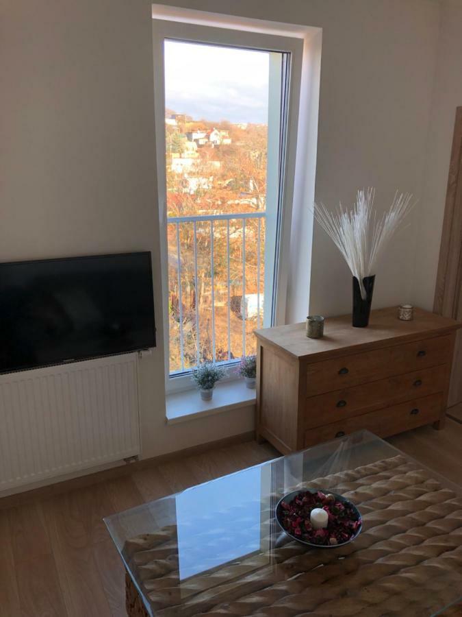 Apartment Kotlaska 417/20 *