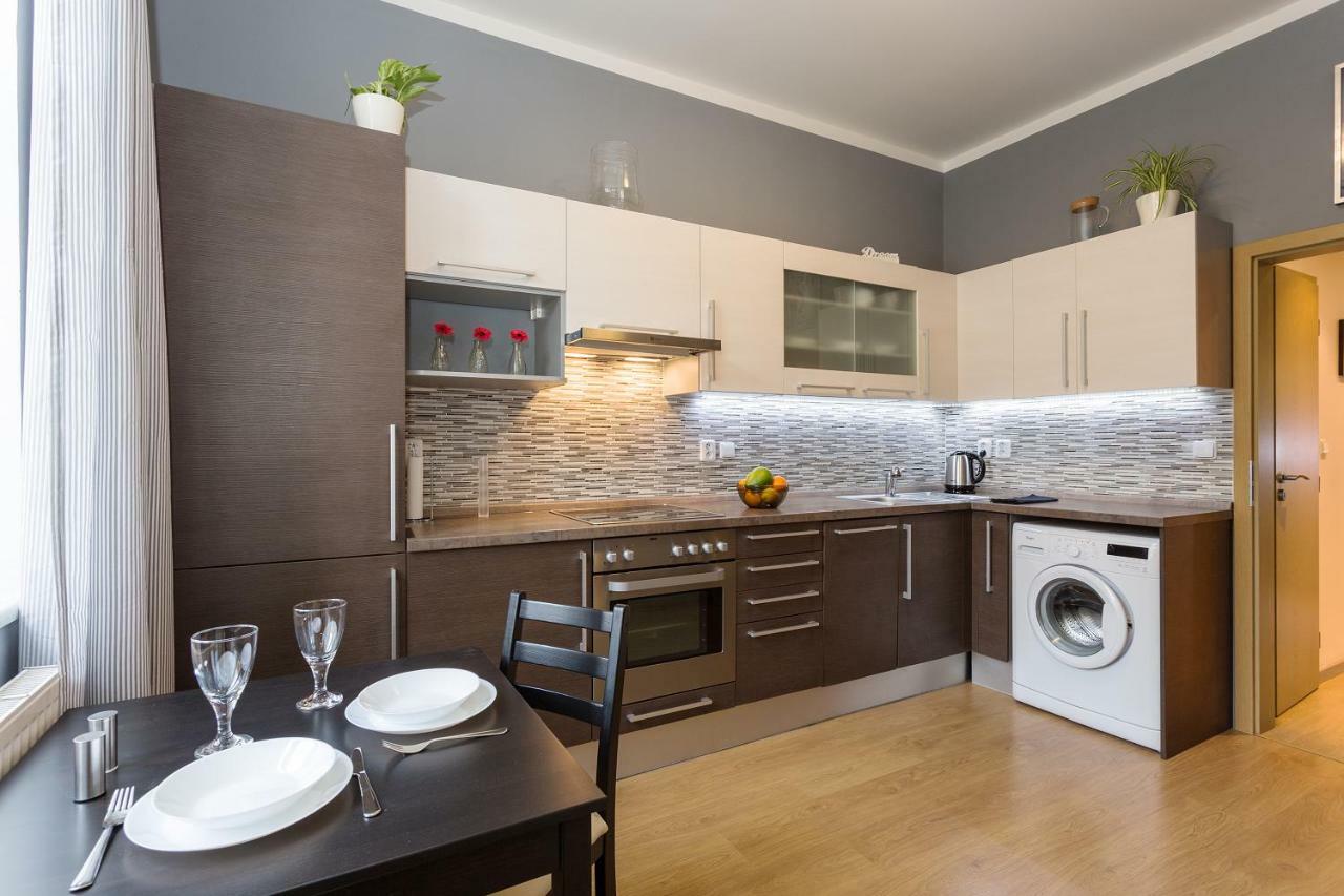 Apartment Perunova Prague