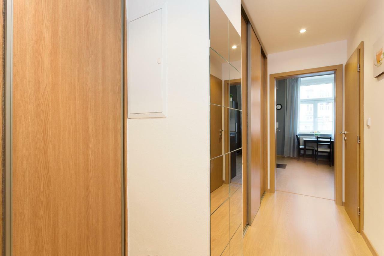 Apartment Perunova Prague