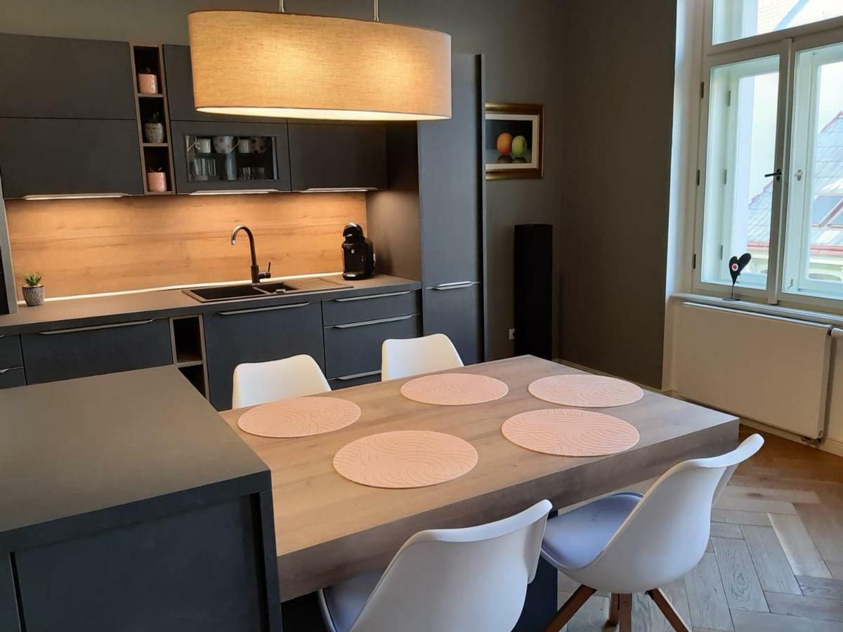 Apartment White Gardens Prague