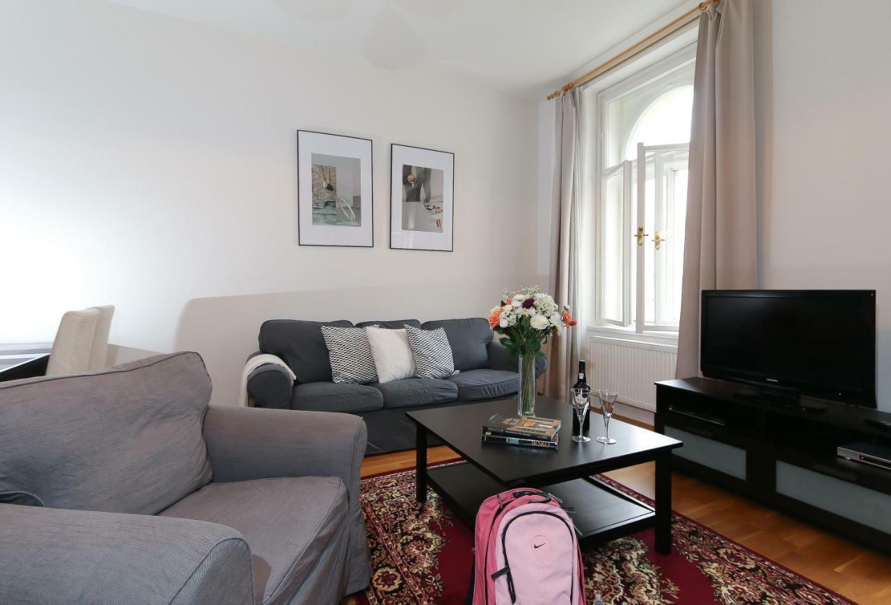 Apartment Vinohrady Sazavska *