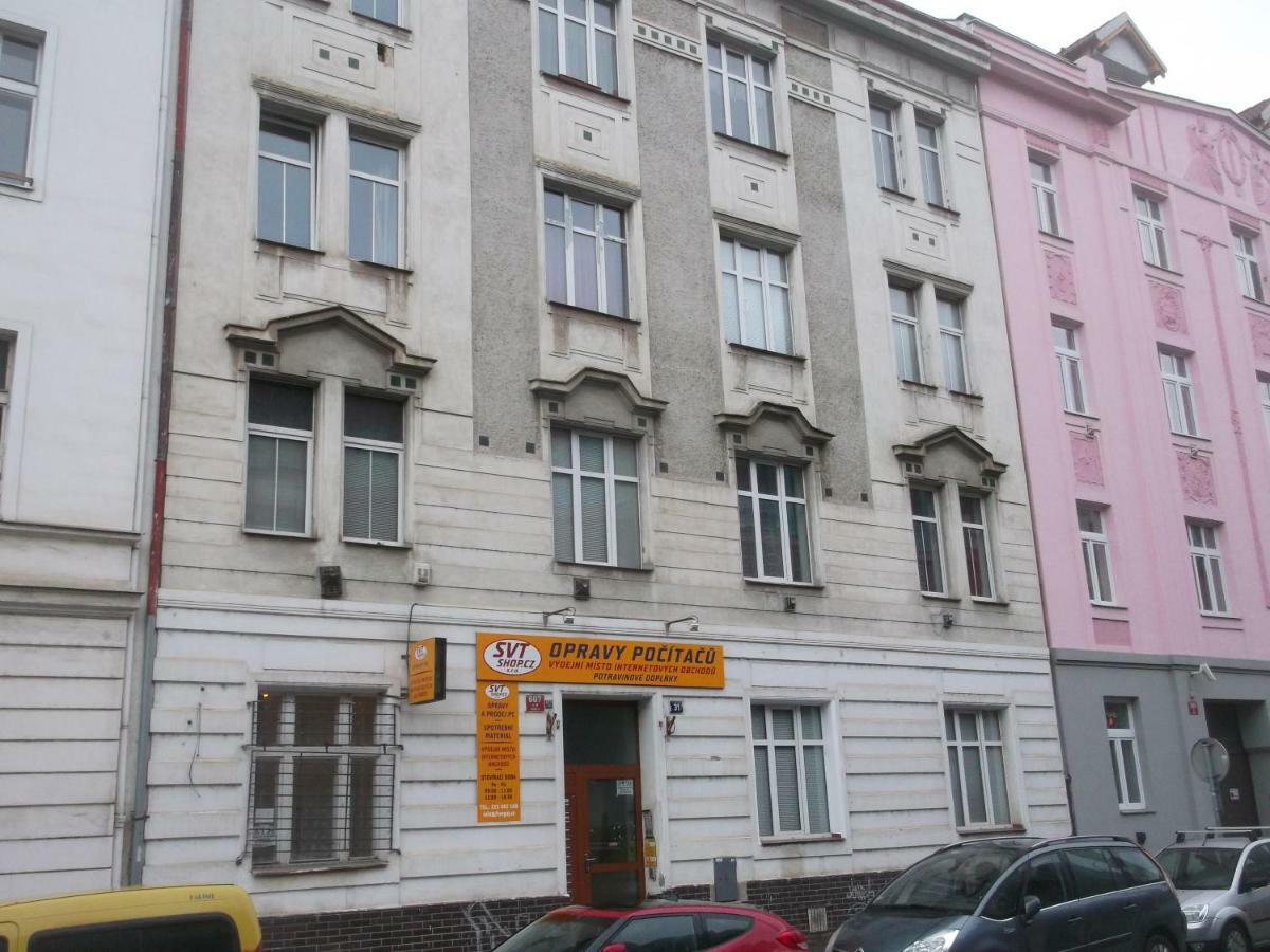 8, Palmovka, Novakovych 31 Prague