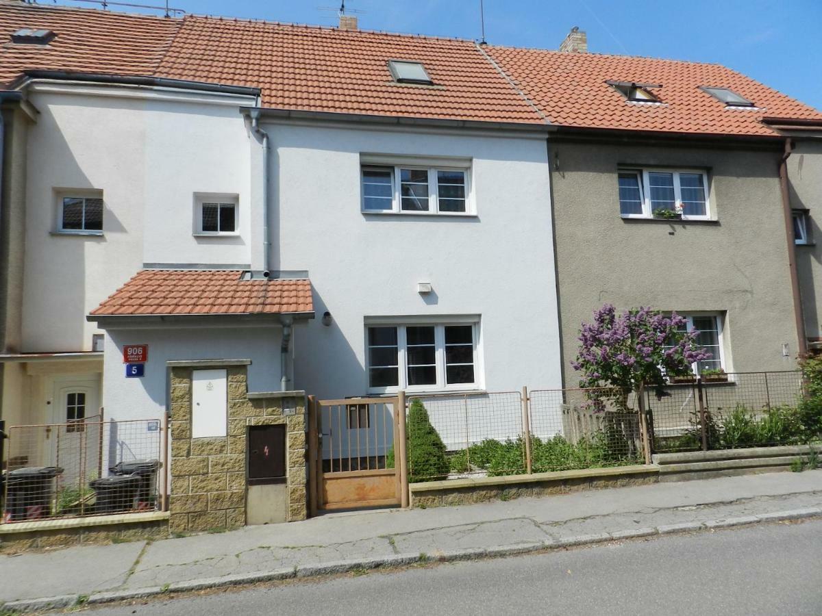 Apartment Duplex With Garden Prague