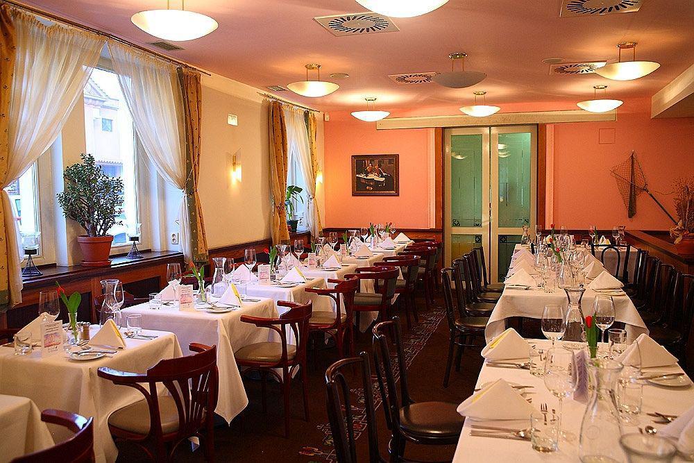 U Divadla - Czech Leading 4* Prague