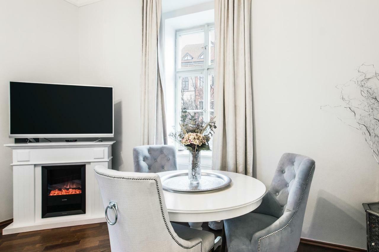 Old Town Square Appartement *