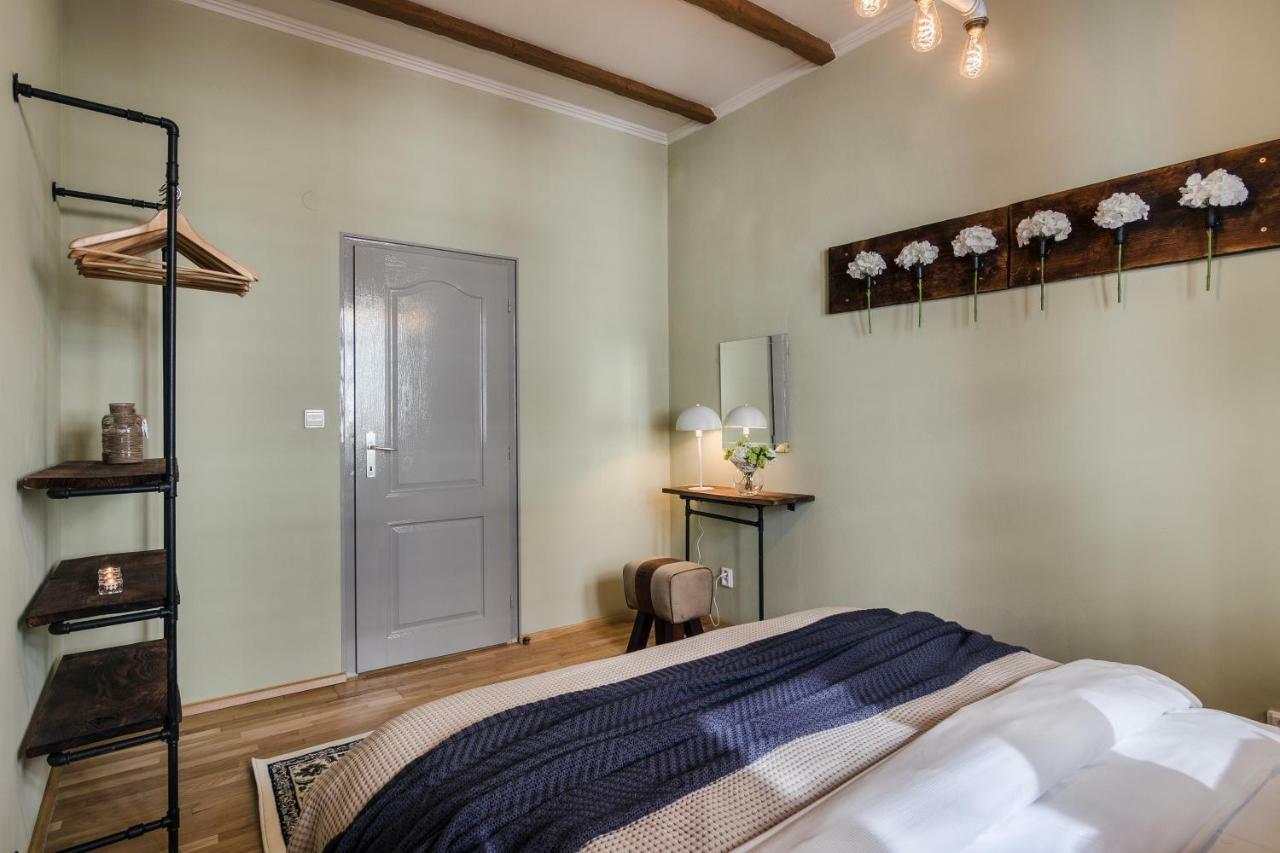 Apartment Old Town Square By Michal&friends Prague
