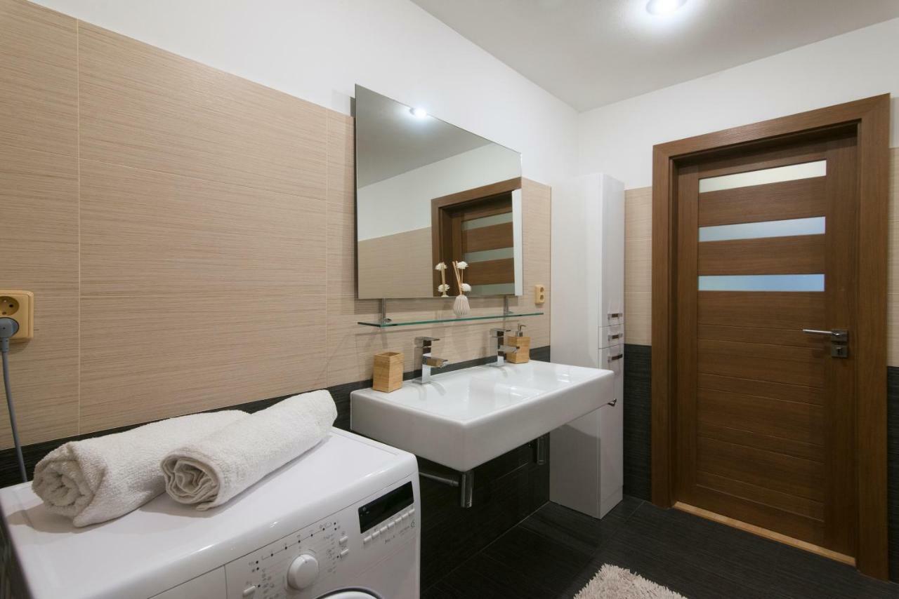 Apartment Spacious Near Wenceslas Square *