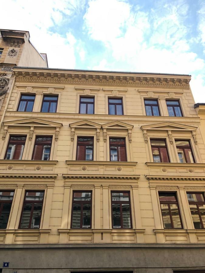 Apartment Luxury In The Center Of Prague