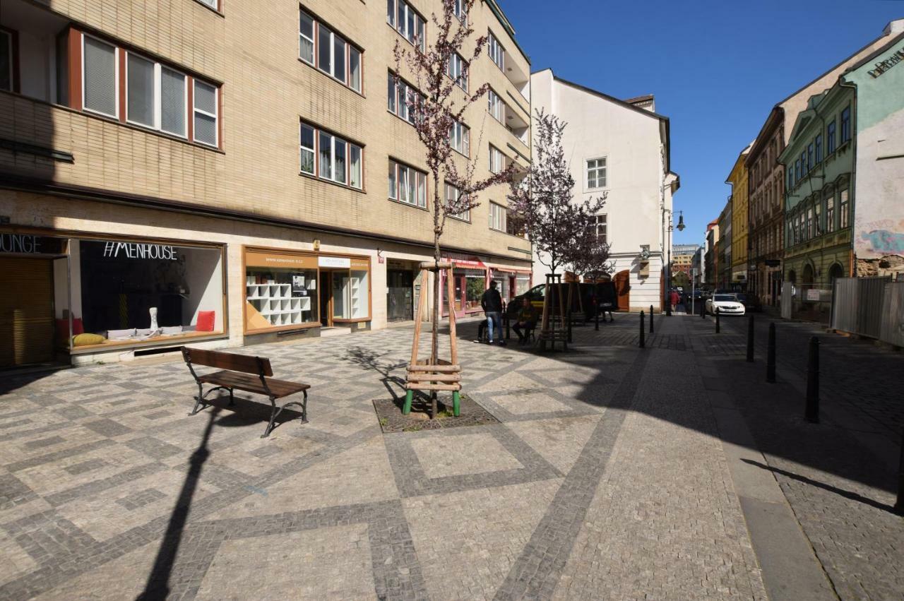 Daire As Aparts. Old Town Square Apt.