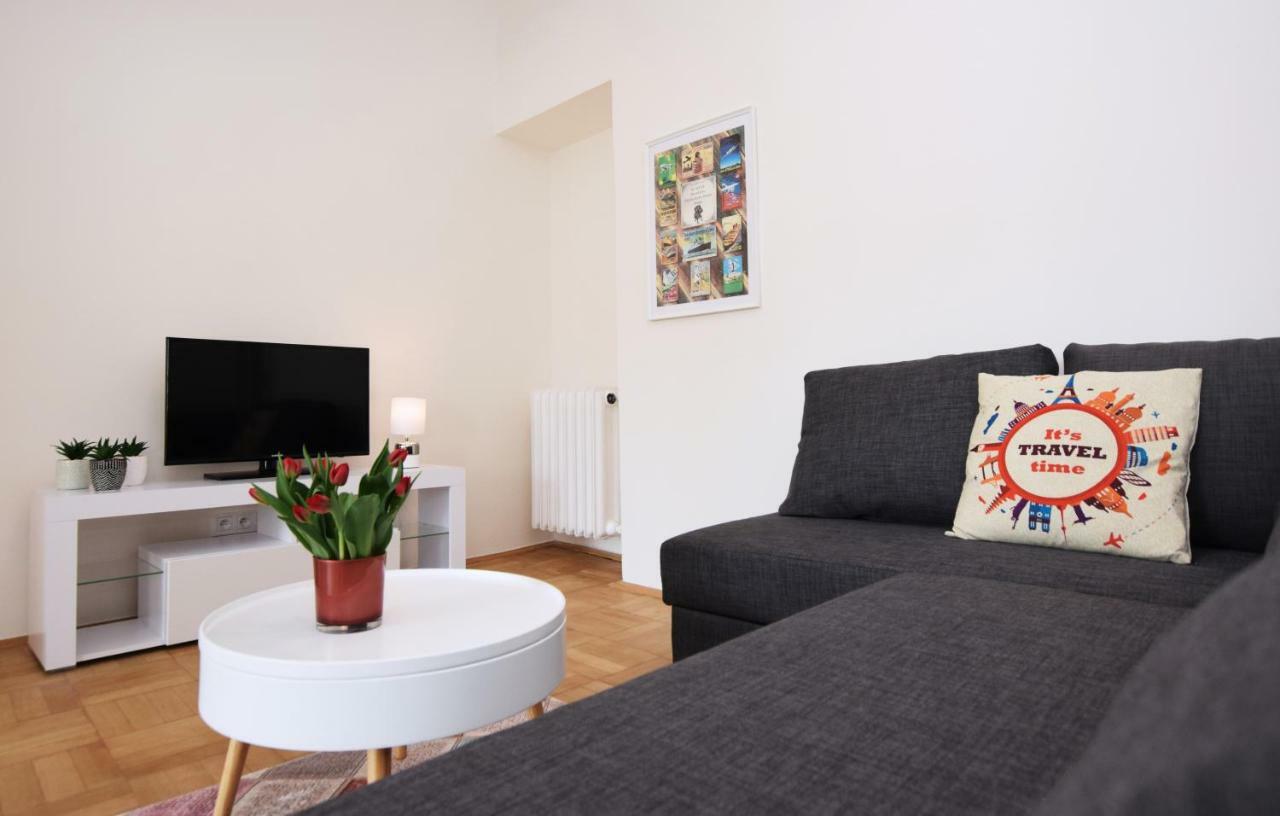 As Aparts. Old Town Square Apt. Apartment Prague