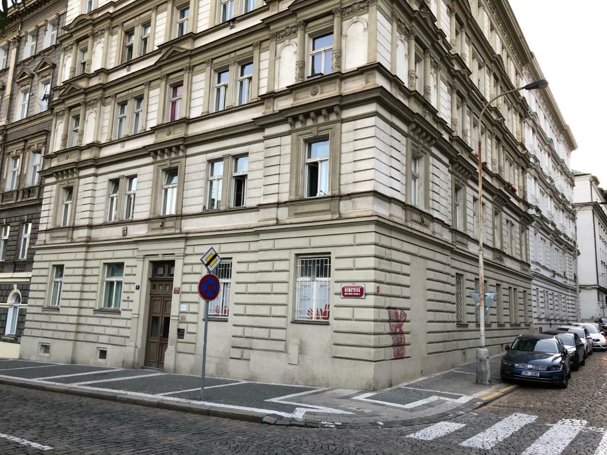 Benatska * Prague