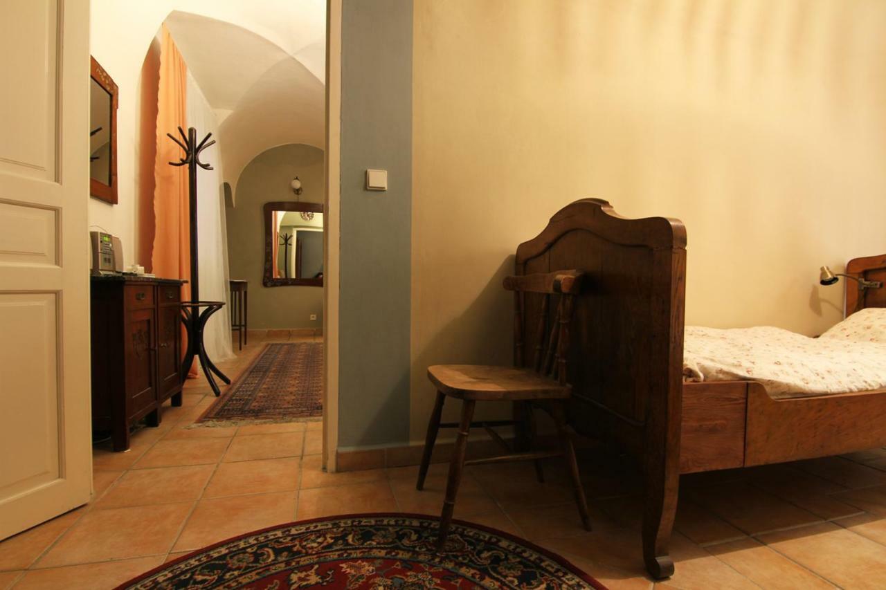 Apartment Mala Strana 1 *