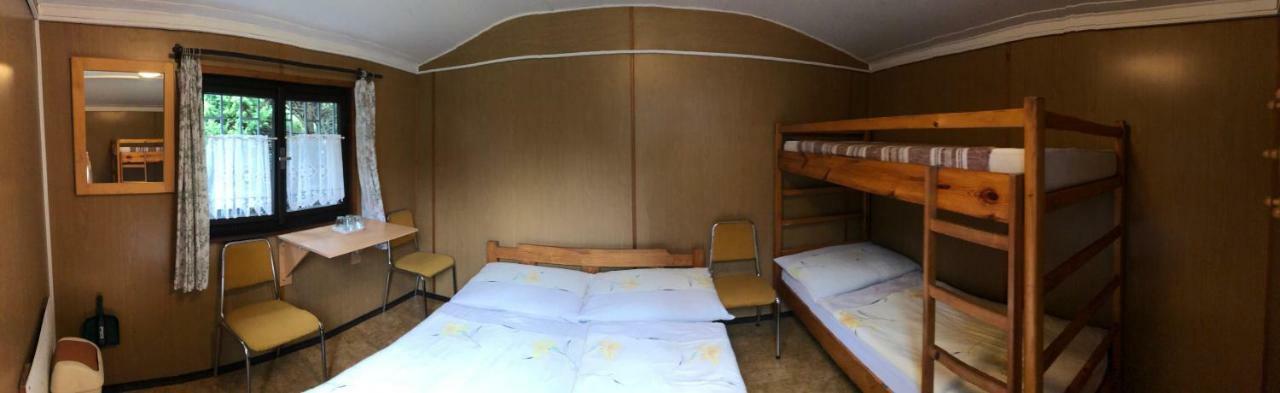 Fremunt's Bungalows Campsite Prague