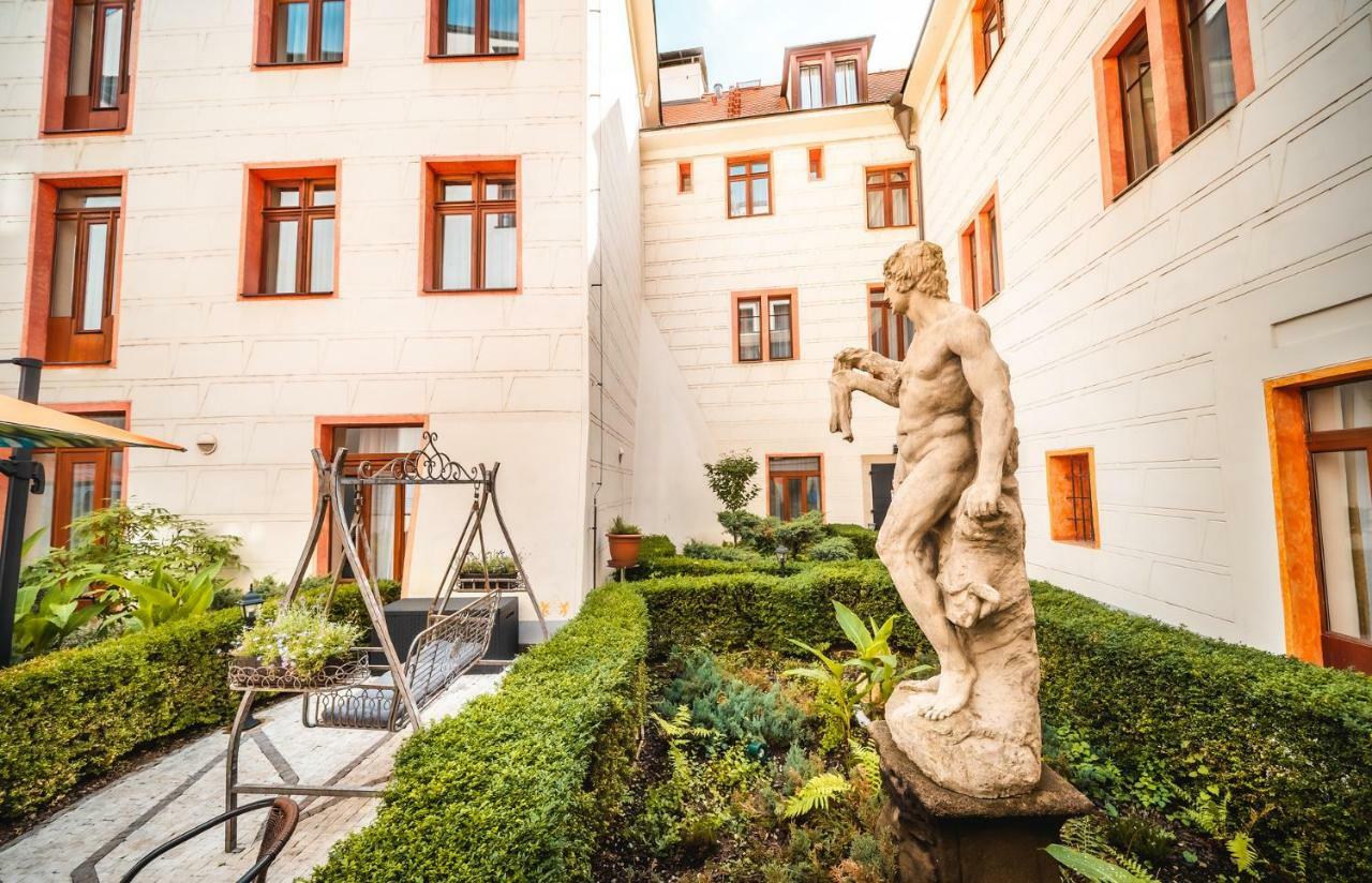 Elite Hotel