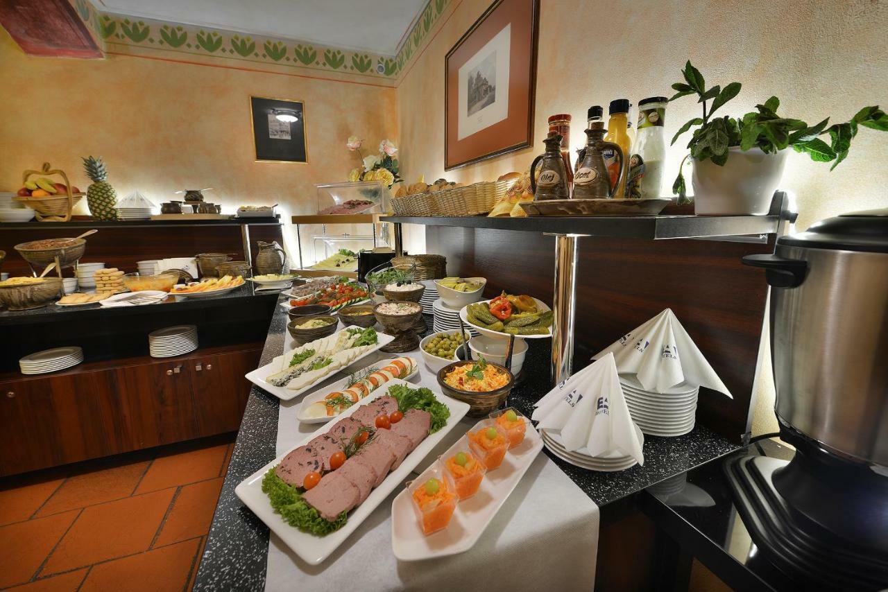 Hotel Ea Jeleni Dvur Castle Prague
