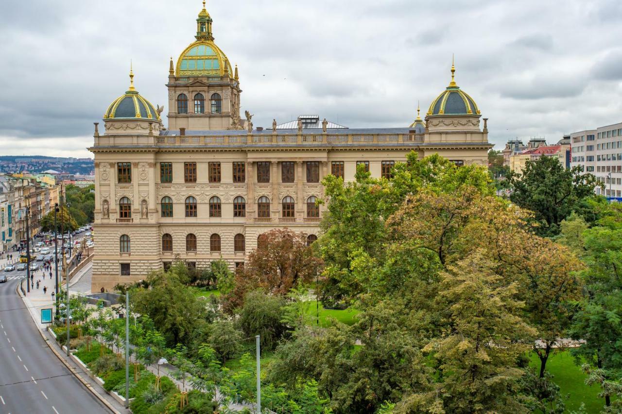 Open Gate * Prag