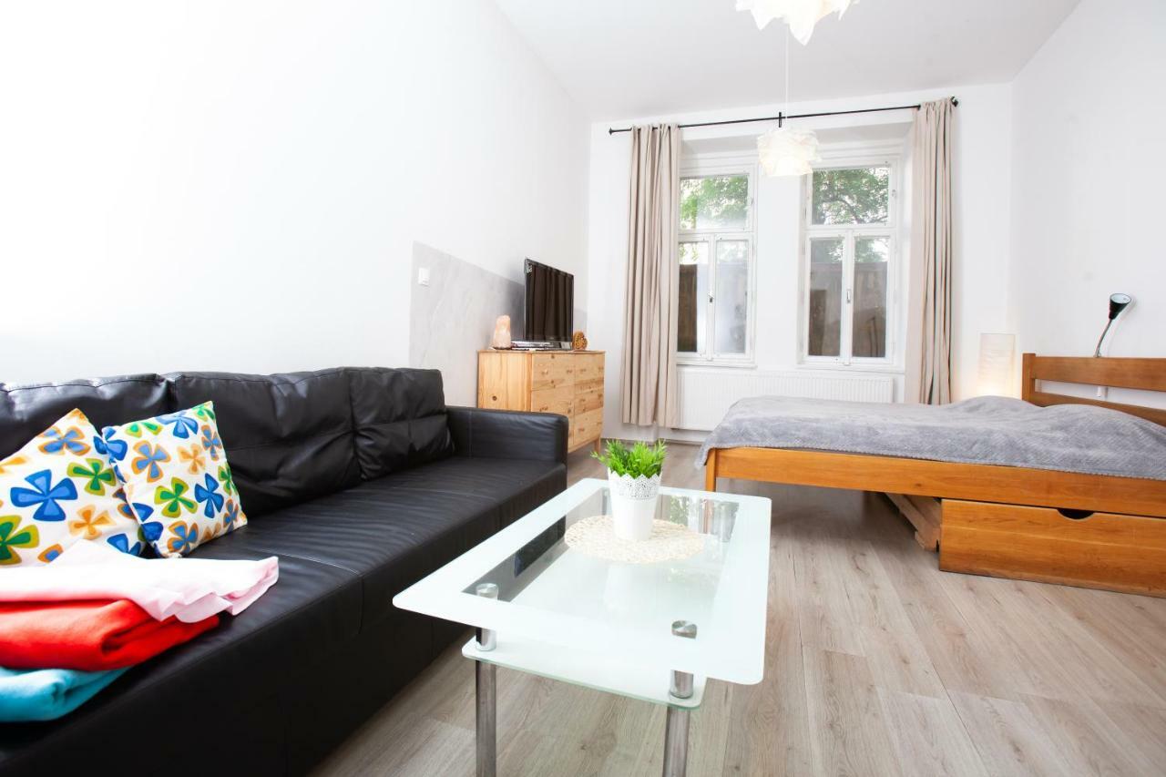 Wow Wow Apartment *
