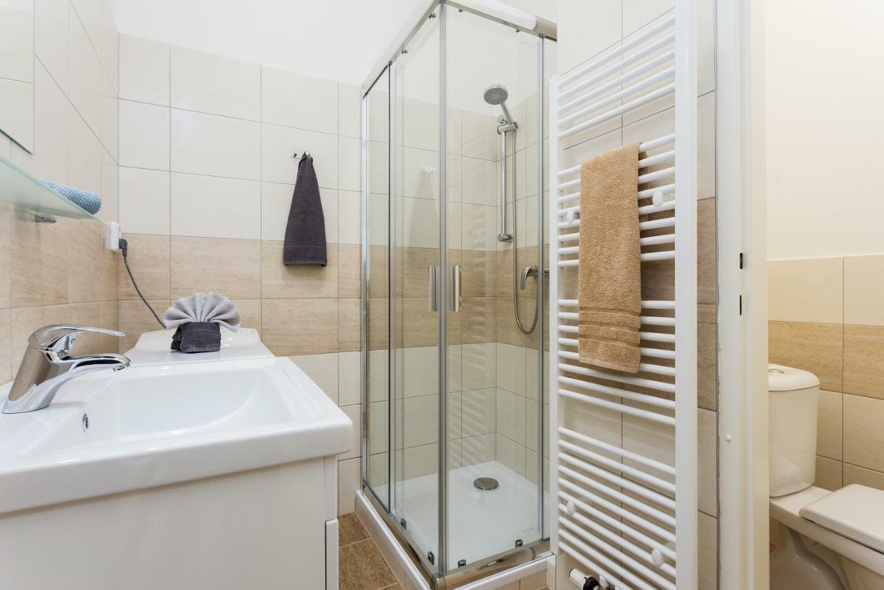 Apartment Boutique 5 Minutes To Centre Prag
