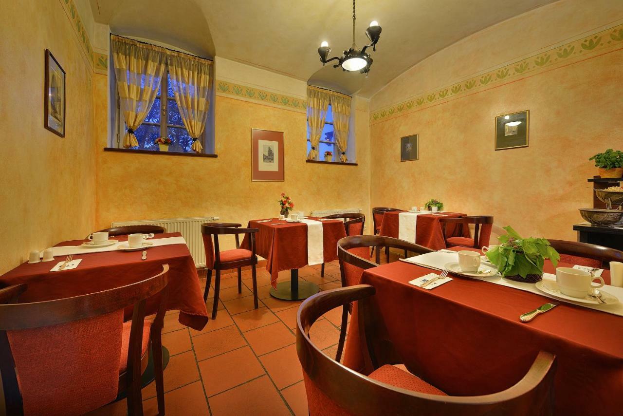 Hotel Ea Jeleni Dvur Castle Prague