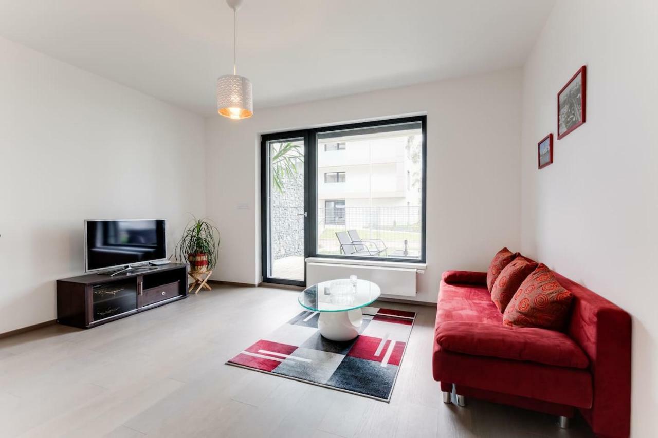Apartment Waltrovka Garden With Parking, Netflix, Hbo Prague