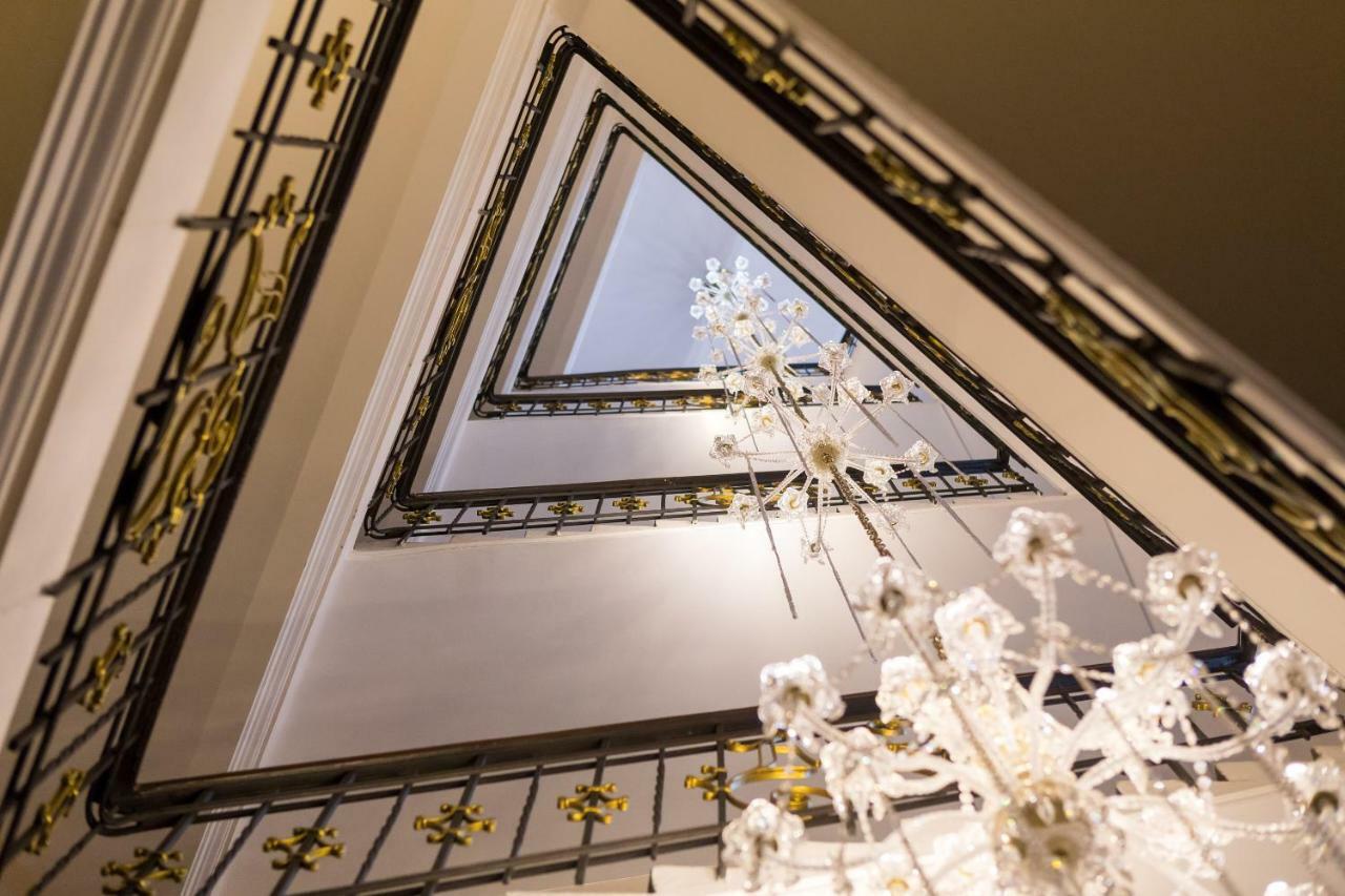 Caruso Old Town Otel 4*
