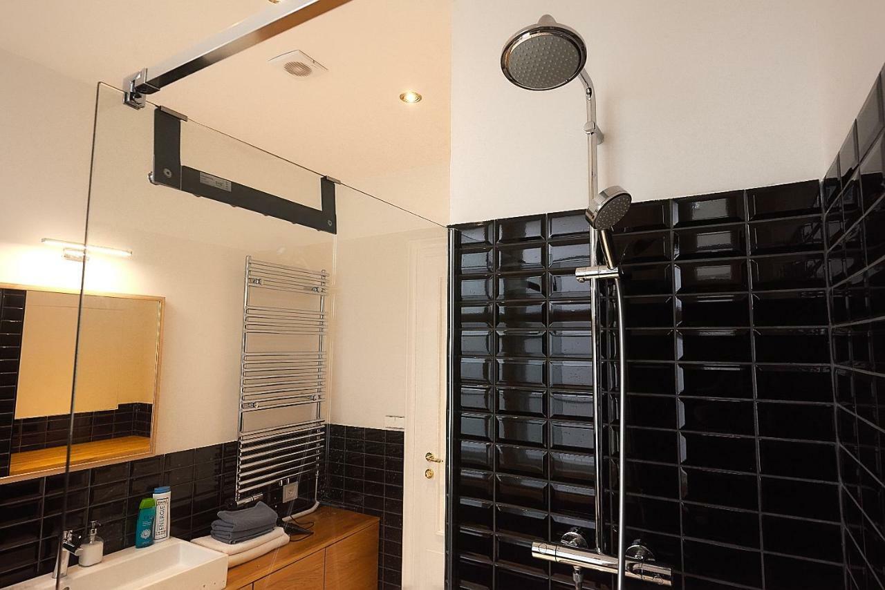 Palace Dlouha - Old Town Apartment *
