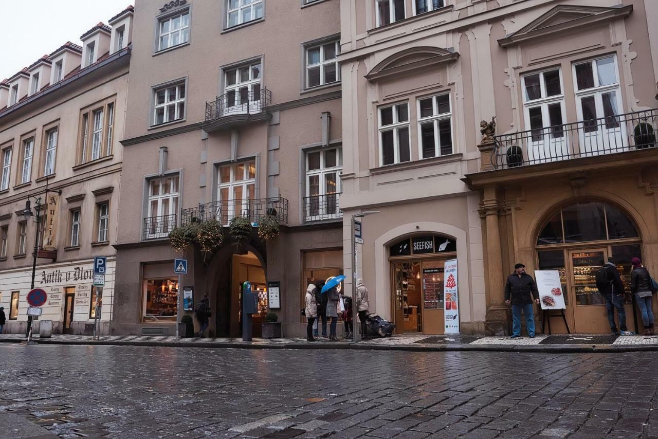 Palace Dlouha - Old Town Prague