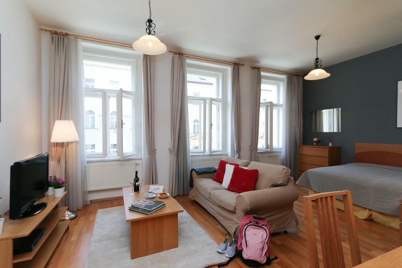 Vinohrady Sazavska Apartment *