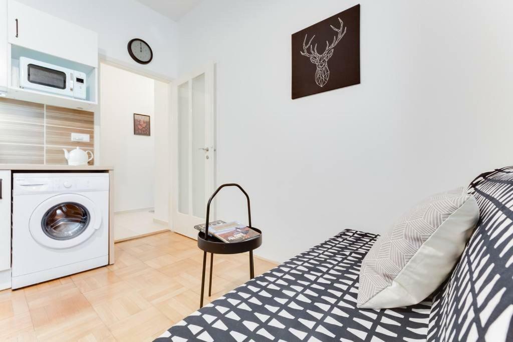 Alex Apartment