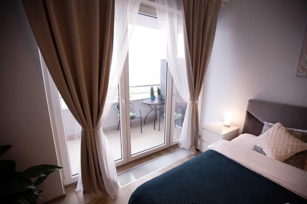 Letnany - Standerova Apartment *