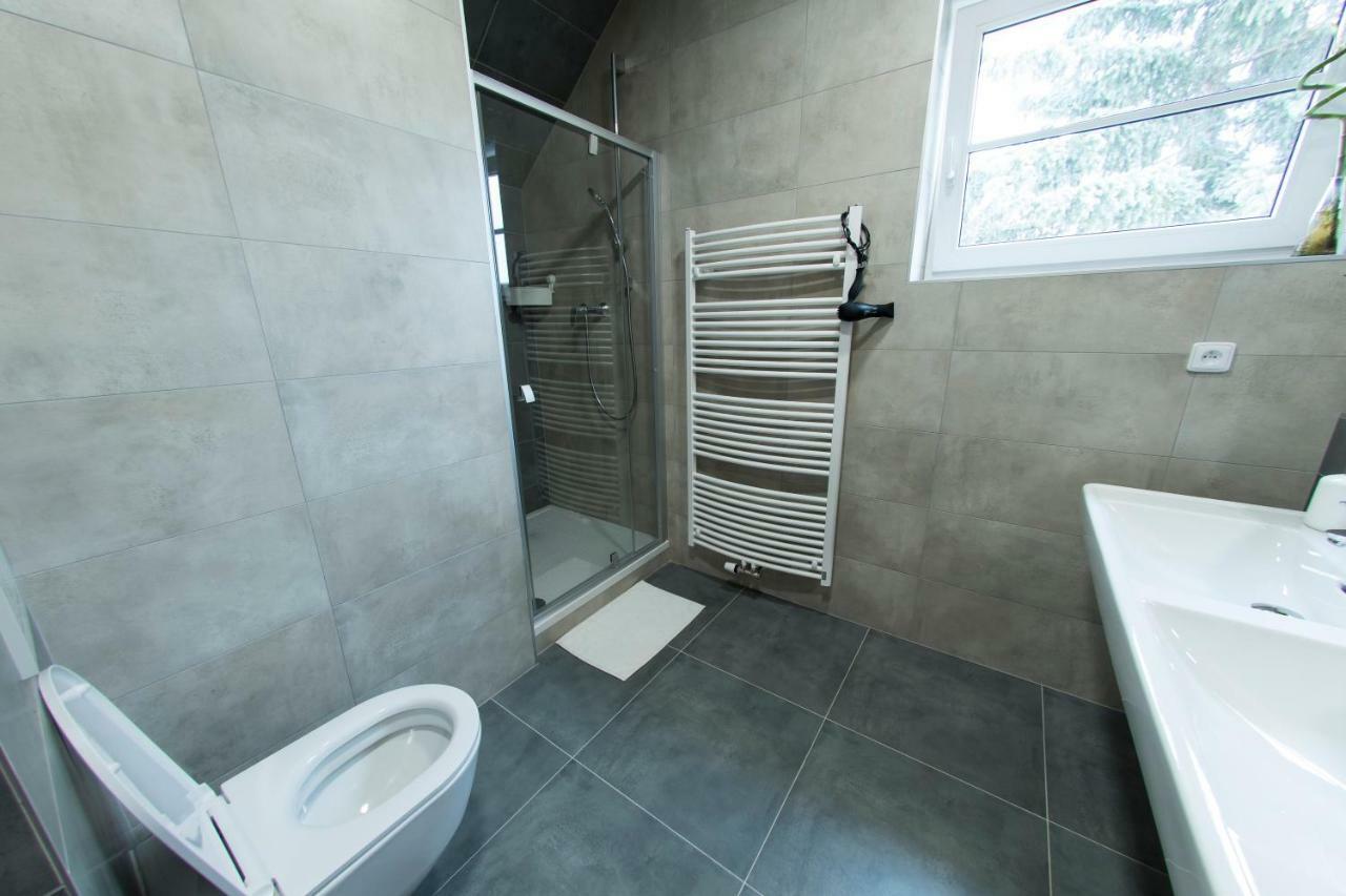 Lahovice, Apartment Prag