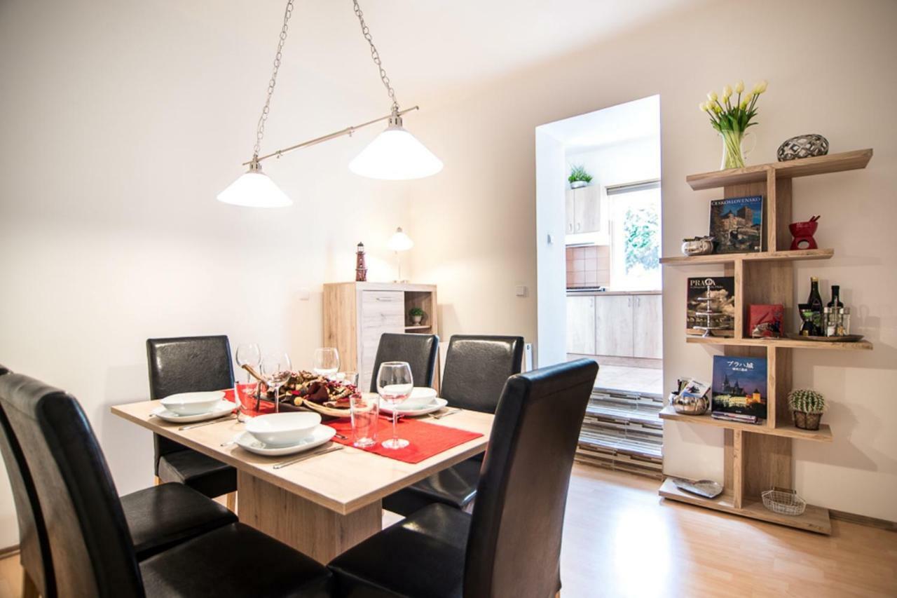 To At Close To Castle With Terrace And Garden Apartment Prague