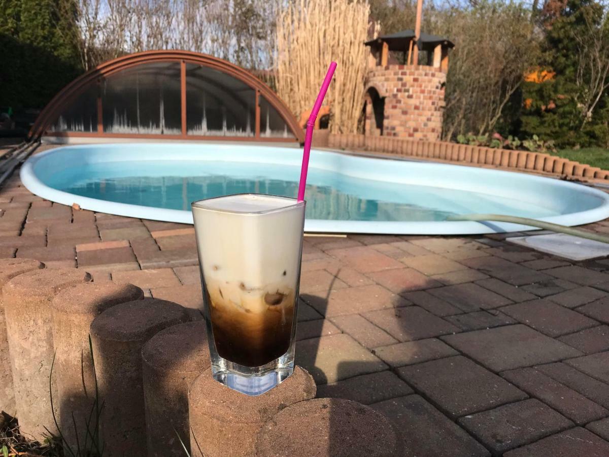 Mamut Privat Garden House Prague