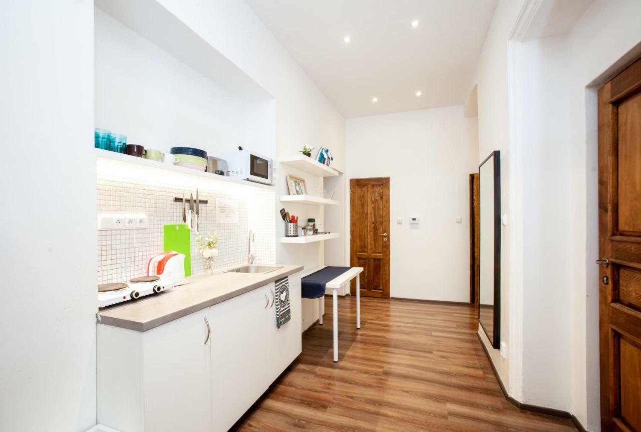 Apartment Wow Wow