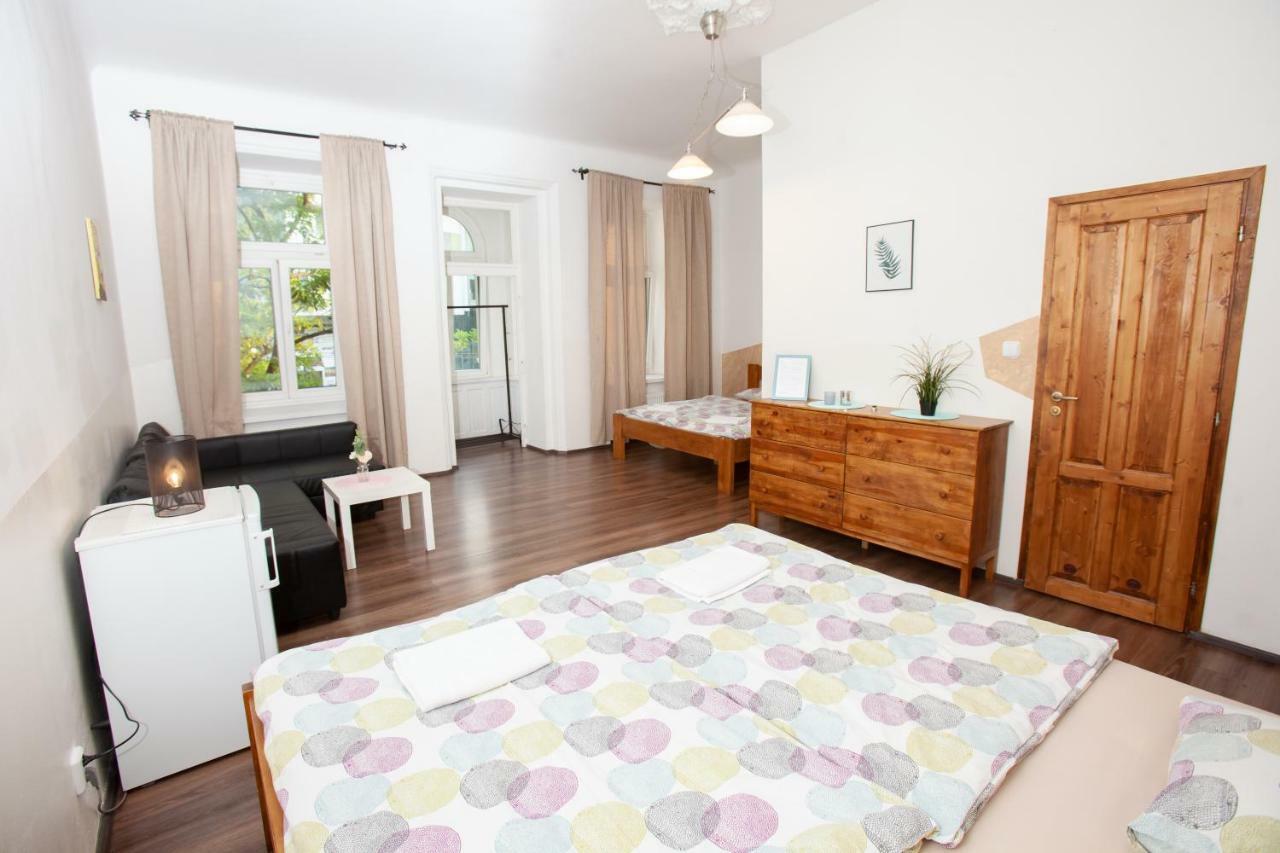 Wow Wow Apartment Prague